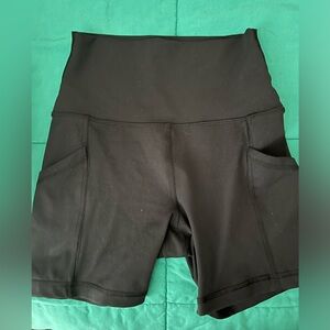 Aerie Offline The Hugger bike short - 5”